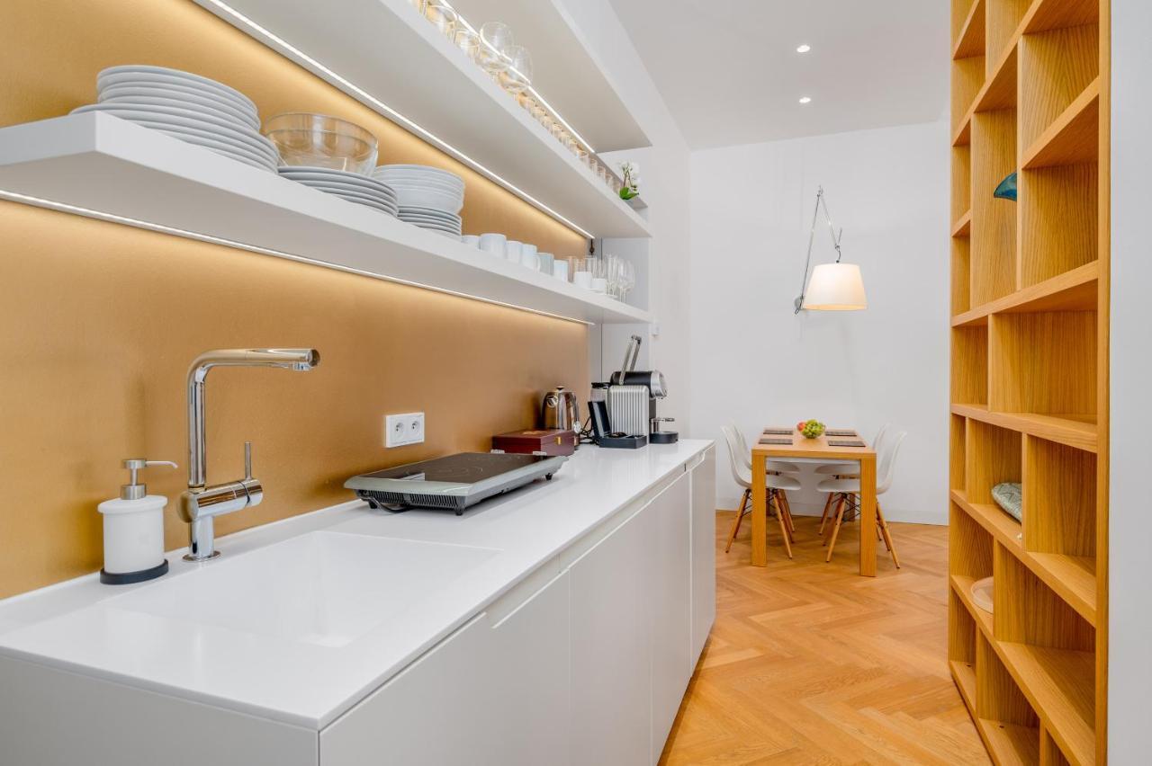 Days - Old Town - Spacious * Praha